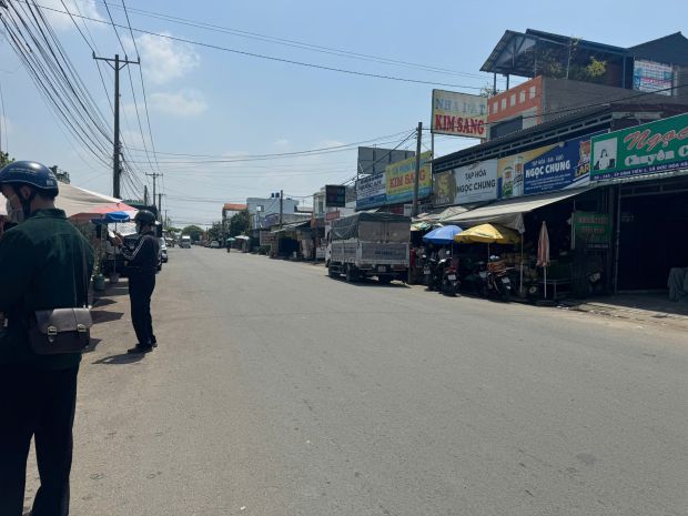 Bán nhà mặt phố đức hòa, long an: 125m2, 5.6 tỷ, sổ hồng, 7302416