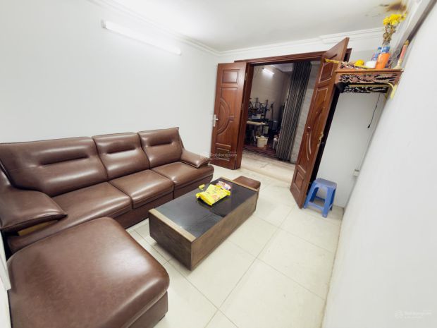 Bán nhà tập thể ngô thì nhậm hbt cũ 82m2 2 ngủ 1wc chỉ 7302893