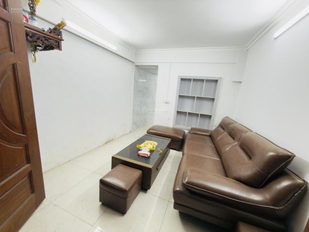 Bán nhà tập thể ngô thì nhậm hbt cũ 82m2 2 ngủ 1wc chỉ 7302895