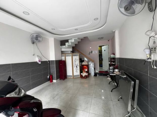 Nhà đường hoàng hoa thám phường 5 quận bình thạnh cũ. 7303236