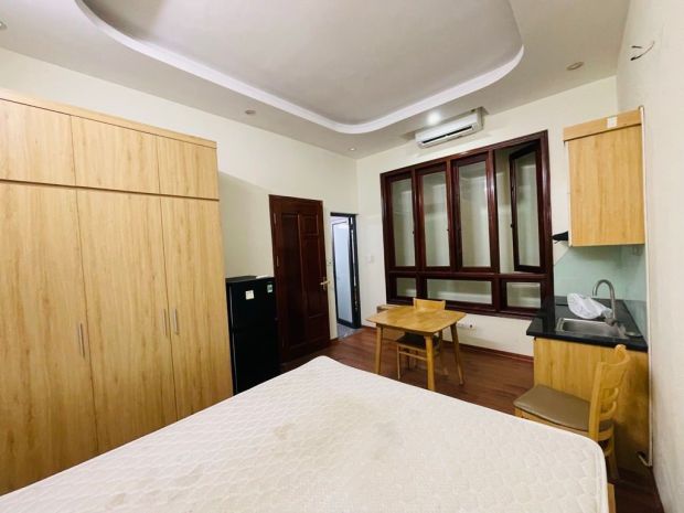 Bán tòa ccmn xuân thủy 60m x7 tầng thang máy 18,9 tỷ 20m ra 7303660