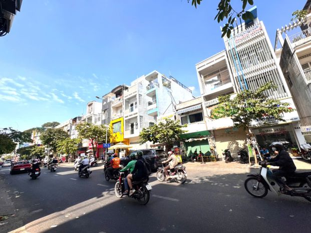 Bán nhà 2 tầng mặt tiền kd đ.nguyễn đình chiểu, p.bàn cờ, 7303773