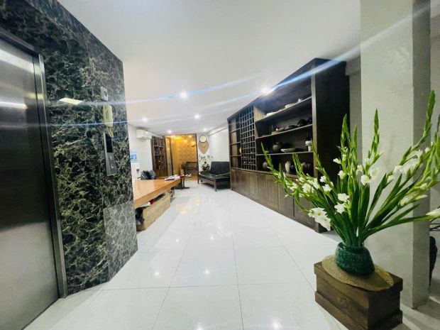 Bán nhà ngọc khánh  110m2x8 tầng - mt 9.8m - trung tâm ba 7303787