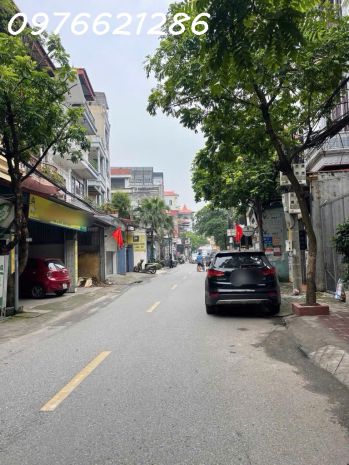 Bán đất việt hưng  long biên  103m²  1 mặt phố 1 mặt ngõ 7303898