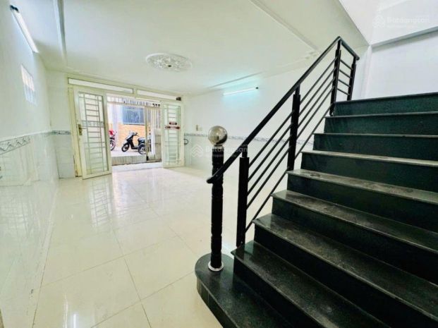 Bán nhà mặt tiền hưng phú q.8- 48m2- 3 tầng chỉ 8.3 tỷ. 7304079
