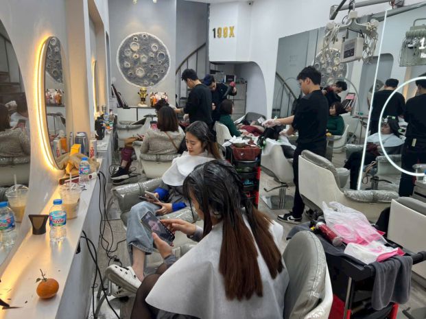 Sang nhượng salon tóc  mặt phố trần đại nghĩa, hai bà trưng 7304135