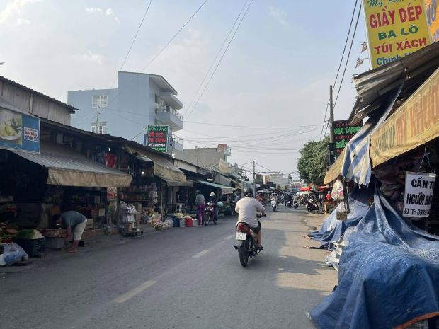 Cần bán nhà trịnh thị dối hóc môn 188m²  gần chợ, hẻm sạch 7304460