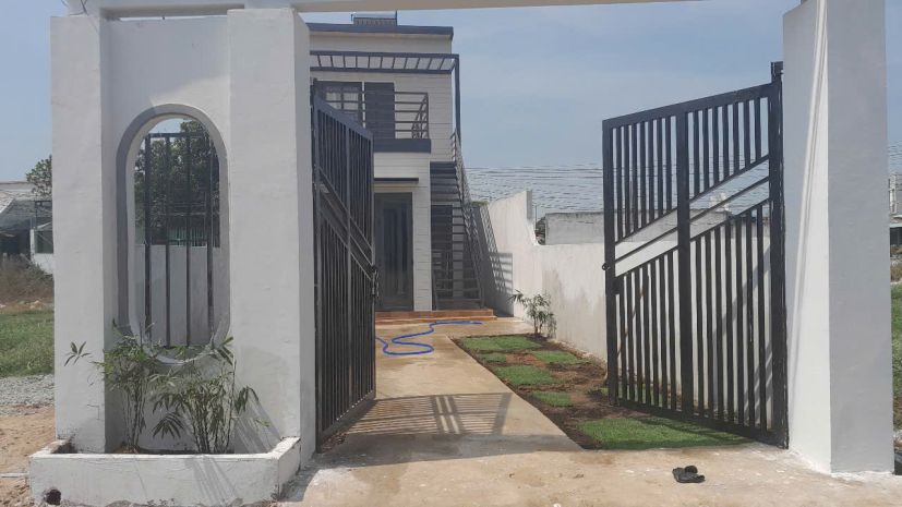 Bán gấp nhà sổ hồng riêng 7304808