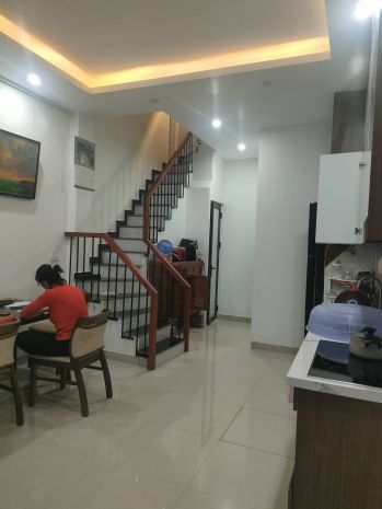 Ban nha 7 tâng thang may ngo 275 phô quan nhân, ha nô 7305502