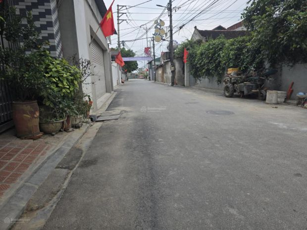 Bán 137.1m2 đất lỗ giao nằm trong lõi kđt đa mục tiêu - 3 ô 7305984