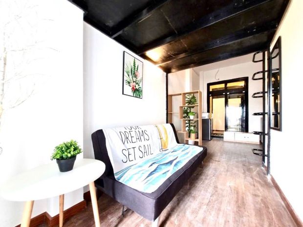 Bán chdv 6tầng thangmáy gần đhcn4  20 phòng full nt  tn 7306242