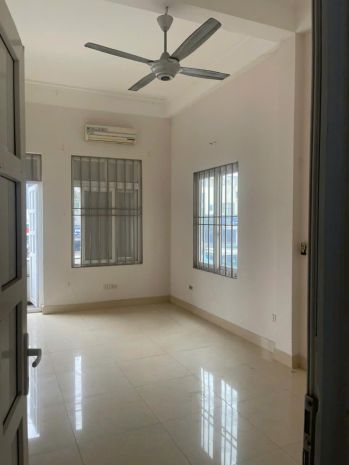 Cho thuê  tầng 2 và 3 tại  84 đàm quang trung, long biên, 7307759