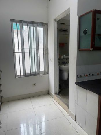 Cho thuê  tầng 2 và 3 tại  84 đàm quang trung, long biên, 7307761