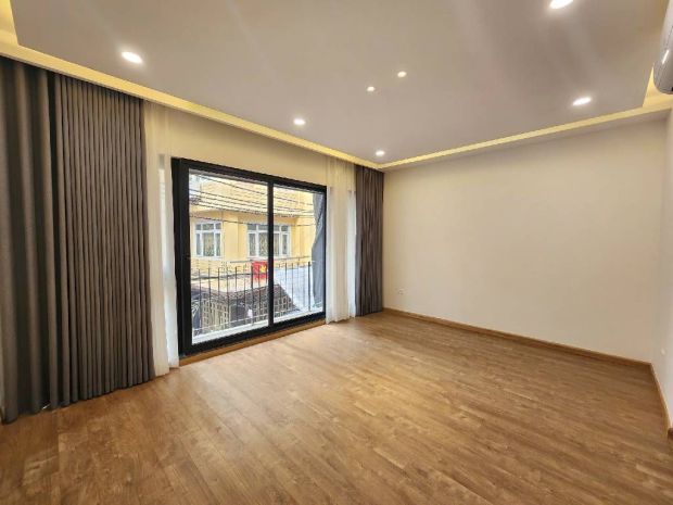 Võng thị tây hồ 50m x5 tầng 22,5 tỷ gara ô tô,kinh doanh,5p 7308307