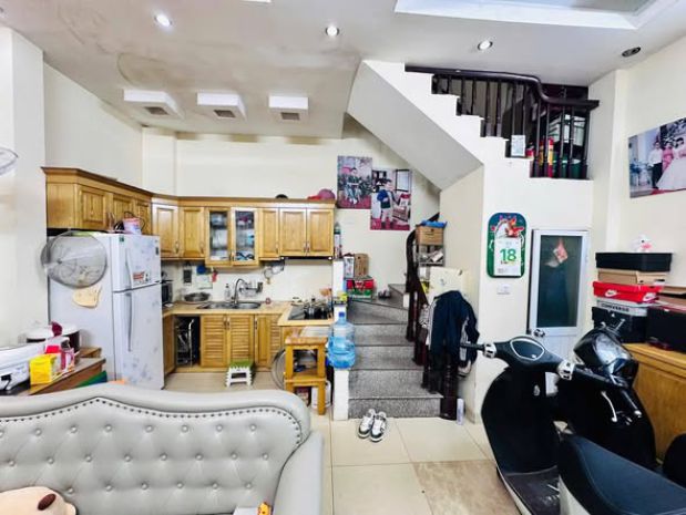 Hoàng hoa thám  bán nhà 6tầng 3035m² mt 5.2m  giá chào 7310520