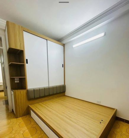 Thụy khuê  bán nhà lô góc 2 mặt ngõ 5tầng 35m² giá chào 7310534