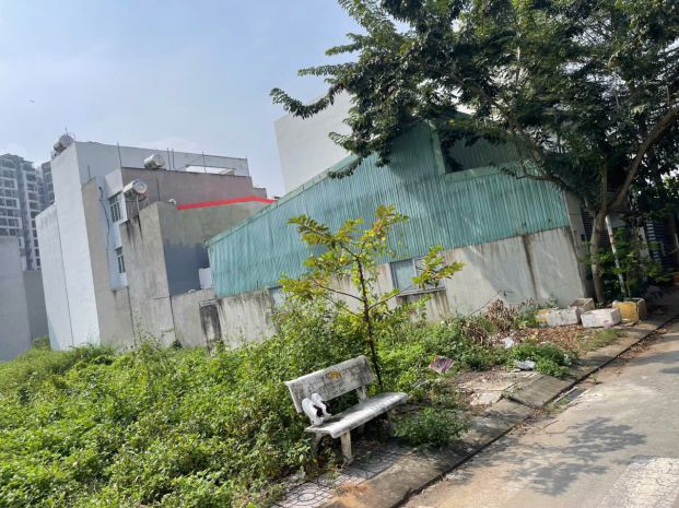 Bán đất kdc sổ hồng ,có sẵn nhà kho trên q9, 104m2 , ngang 7311421