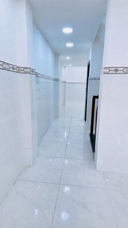 Mặt tiền  giá hẻm  giáp tân phú  nhà mới 3 tầng  100m2 nở 7311889