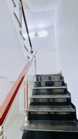 Mặt tiền  giá hẻm  giáp tân phú  nhà mới 3 tầng  100m2 nở 7311890