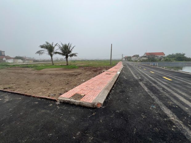 Bán nhanh lô góc, 105m, mặt tiền 5.6m, hơn 1.5 tỷ, đặc khu k 7312702