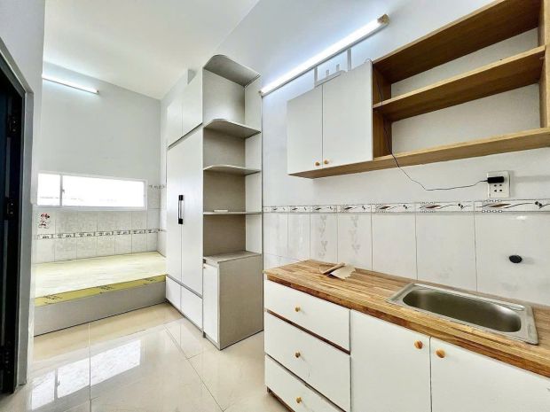 Nhà góc 4 tầng 6.1x10m nở hậu dt lớn bùi minh trực p5q8. 7312944