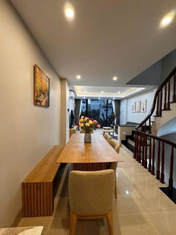 Biệt thự sân vườn mini  trung tâm việt hưng  long biên 7313525