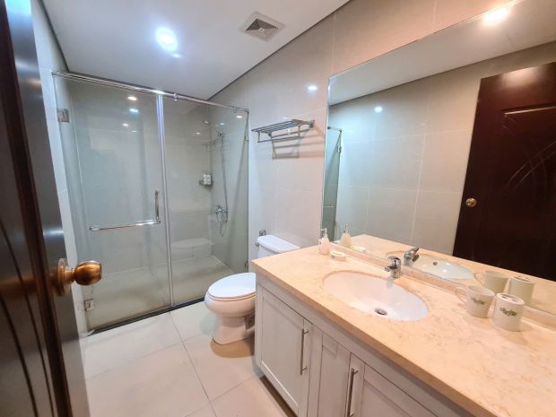 Cho thuê căn hộ 2pn royal city r5  106m², full nội thất 7314988