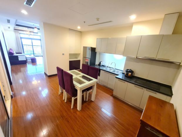 Cho thuê căn hộ 2pn royal city r5  106m², full nội thất 7314990