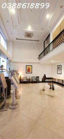 Bán khách sạn kim mã 205mx9t, mt8m - 10m ra phố - dòng tiền 7315894