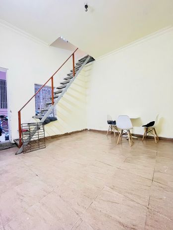 Cho thuê nguyên căn 121 kim ngưu, 38m2 2 tầng 2 phòng khép 7316464