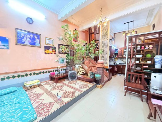 Thụy khuê  bán nhà 4t 50m² mt 5m  giá chào 14 tỷ  tây hồ 7316477