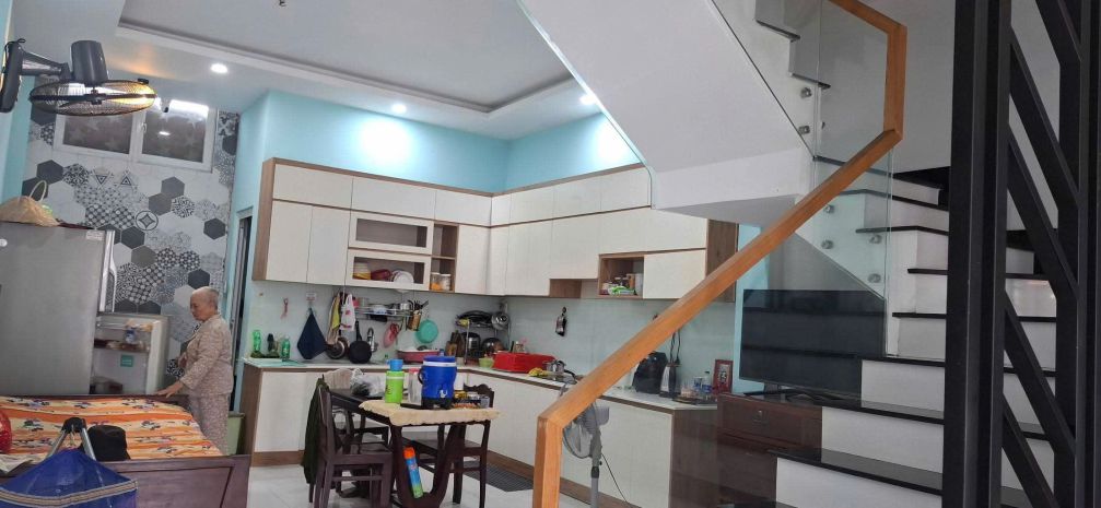 Nhà 4 tầng đẹp không tì vết, tân hòa đông, bình tân 7321546