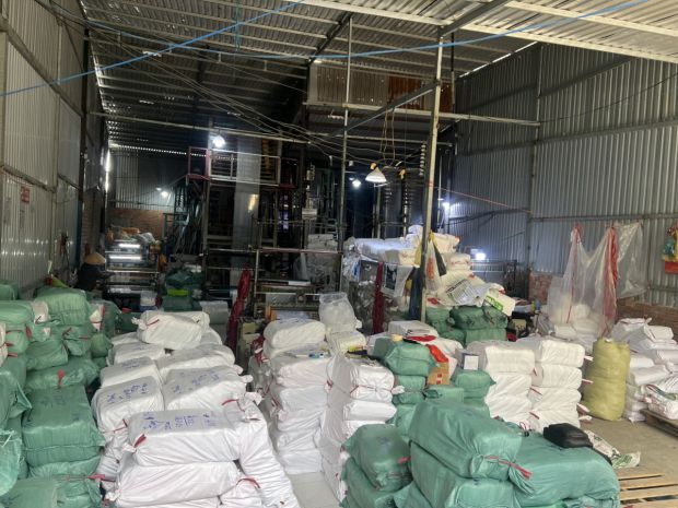 Cân ban 300m2 kho đương xe tai lê minh xuân 7322107