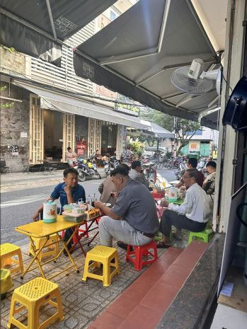 Chỉ 66tr cho một quán phở nhỏ xinh vị trí: mặt sau chung cư 7322160