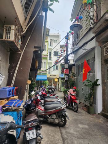 Chính chủ bán nhà 20514 bùi viện phường phạm ngũ lão quận 7322450