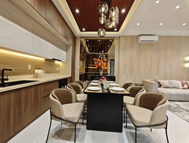 Nhà mới huỳnh tấn phát q7  ngang 8m hiếm  4 tầng 7323042