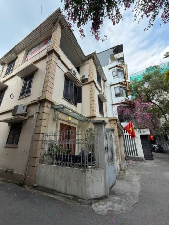 Nhà đẹp, bán nhà võng thị  lạc long quân, ô tô vào nhà, 7324276