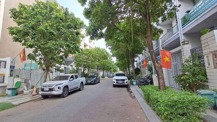 Bán nhà mặt tiền đường số 16 khu đô thị vạn phúc - phường 7324556