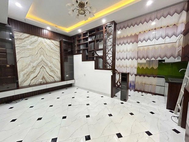 Bán nhà phan đình giót  hà đông  40m²  5 tầng  8.x tỷ 7325370
