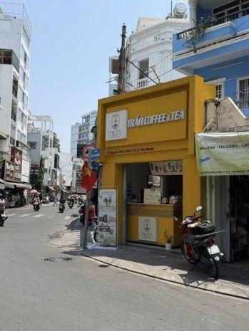 Sang nhượng quán góc 2 mặt tiền  vị trí cực đẹp tại phú 7326620