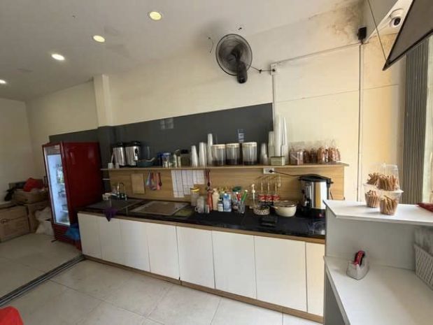 Sang nhượng quán góc 2 mặt tiền  vị trí cực đẹp tại phú 7326625