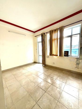 Giảm sâu 300 triệu - chdv 5 tầng đường bình đông. giá 8.2 7327134