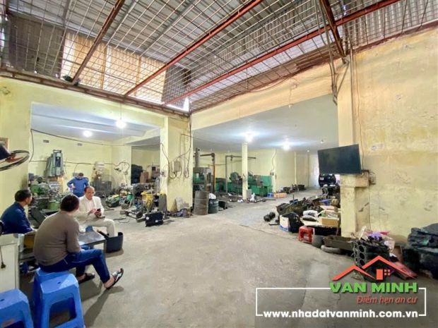 Bán nhà xưởng mặt đường số 93 đường hà nội, phường hồng 7329377