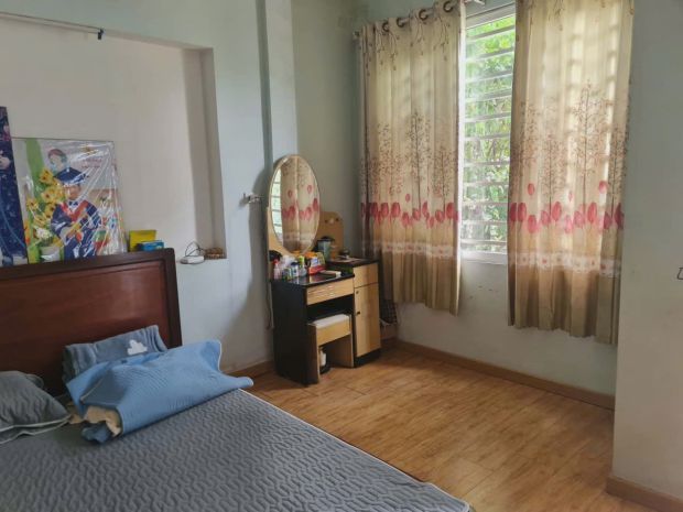 Bán nhà 4 tấng khu gs ngay go dĩ an,dòng tiền ổn định 7329397