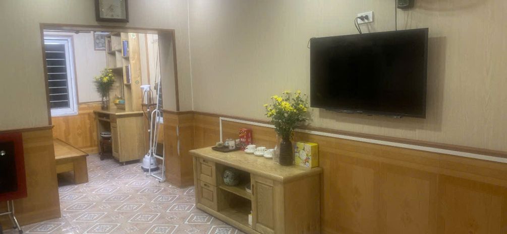 Chính chủ cho thuê căn hộ trung tâm khu bách-kinh-xây , bv 7329958