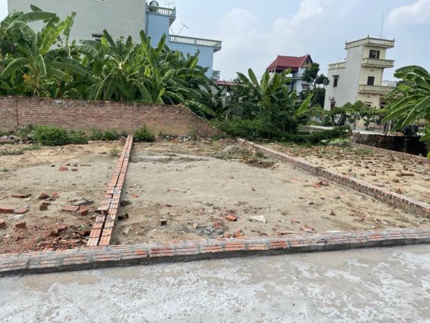 Đất đẹp  vị trí ngon  mà giá còn lâu mới chạm mốc 2 tỷ 7330752