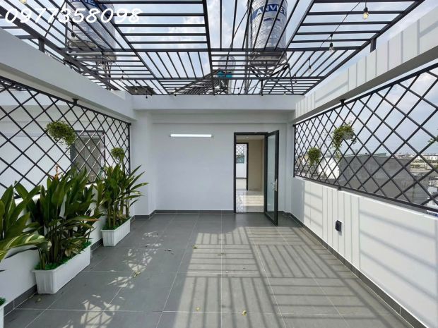 Nhà đẹp hiếm ngã tư ga  sát gò vấp 7330780