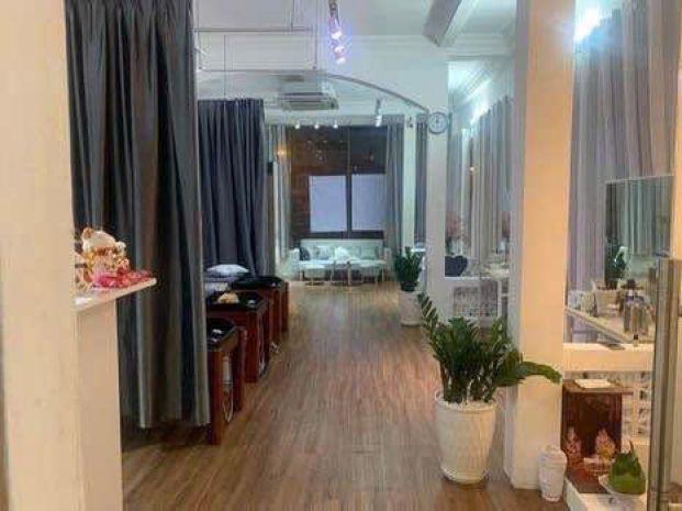 Chính chủ cho thuê mặt bằng 2 mặt tiền  phan xích long, 7331300