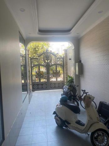 Bán nhà quận 2 ngang 7m ,có thang máy và gara ô tô tại an 7331748