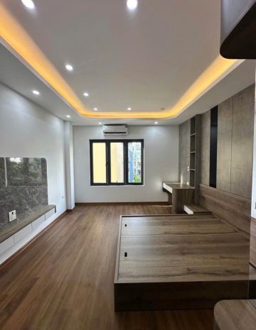 Bán nhà có 102 phố phan đình giót, nhà đẹp chỉ việc sách 7331834